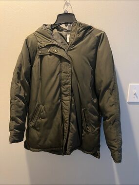Old Navy Olive Green Hooded Puffer Coat